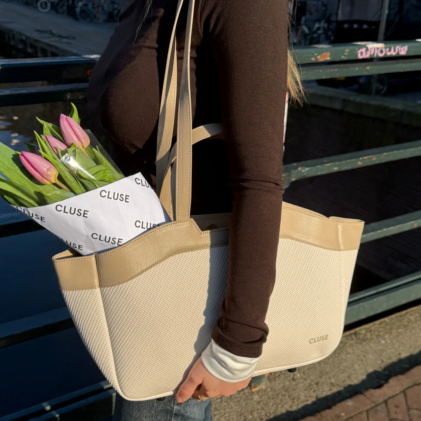Tote Bag Petite, Textured Beige, Sand Colour - Image 11